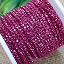 Стразовая цепь SS4 в цветной оправе Fuchsia/розовый, 50 см