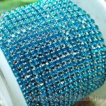 Стразовая цепь SS6 capri blue/серебро, 50 см (050-сер)